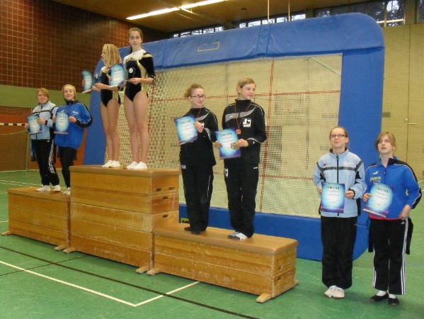 Melina Platt und Lisa-Marie Grauel (v.l.) wurden Zweite bei den Juti C. Lea Stockhammer und Daniela Reh verpassten als Vierte den Sprung auf das Podium. 